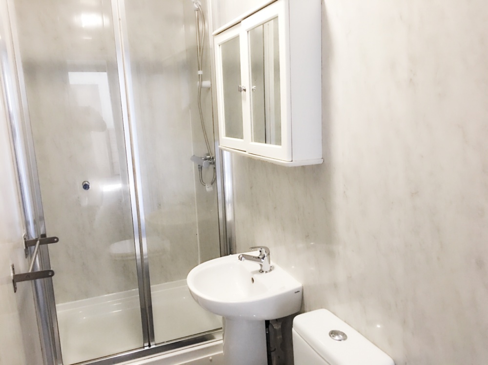 Newton Grove, off Dartmouth Road, Selly Oak, B29 6ED